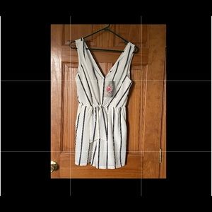 NWT Lily Rose romper
